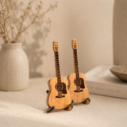 🔥2026 Special 49% OFF🔥-🎁Mini Cute Edition Wooden Guitar Plectrum Case🎸
